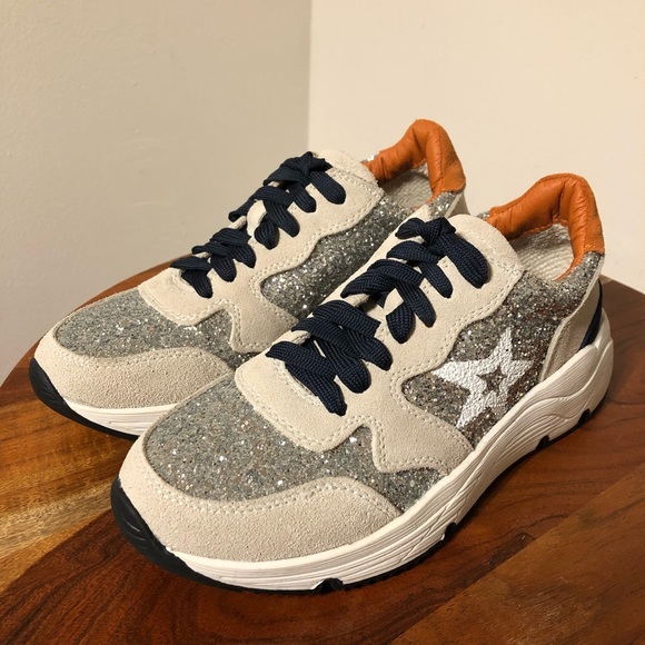 Steve Madden Suede Sneaker Size 6 - Picture 10 of 17